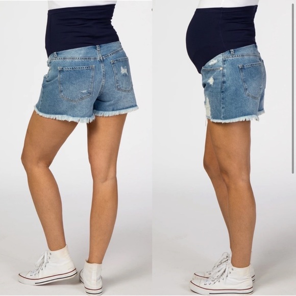 Pinkblush Medium Wash Distressed Fringe Hem
Maternity Full Panel Jean Shorts - Picture 2 of 11